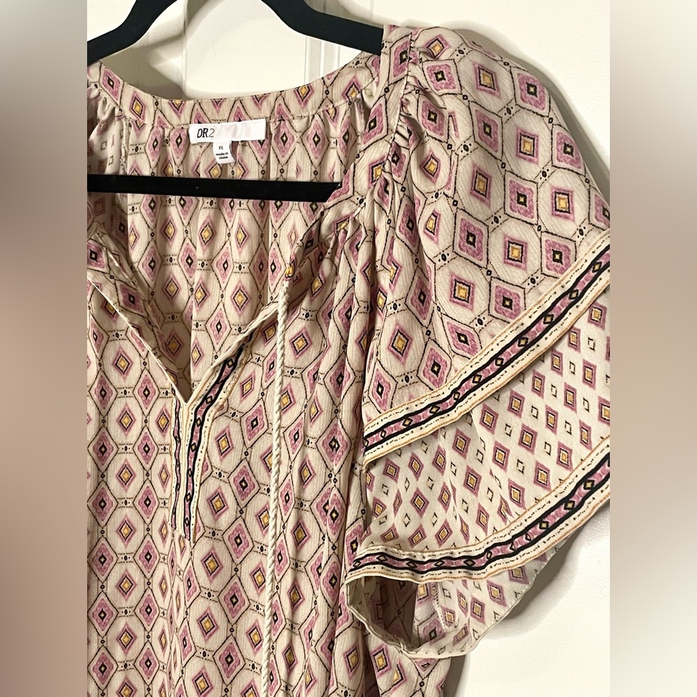 DR2 by Daniel Rainn Boho Peasant Blouse Women’s XL Pink Geometric Tassel Top - Picture 3 of 8